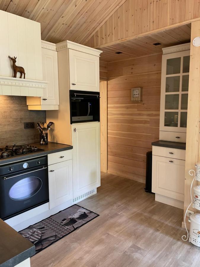 Chalet Sint Zutendaal Εξωτερικό φωτογραφία