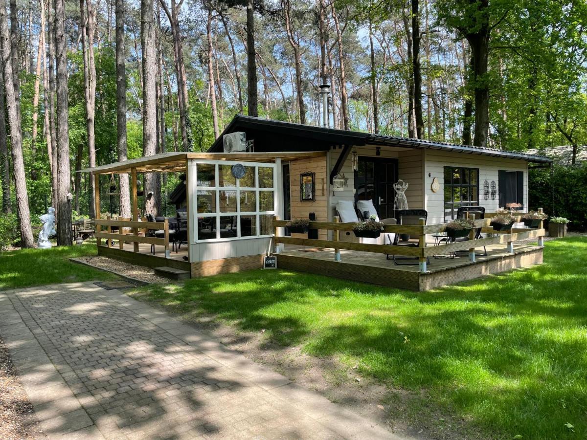 Chalet Sint Zutendaal Εξωτερικό φωτογραφία